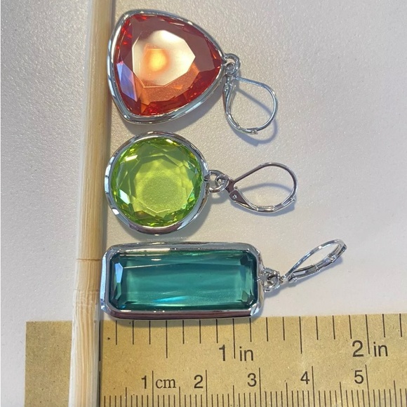 Vintage QVC Joan Rivers Classics Collection Lightweight Pastel Earrings -BLUE - - Picture 5 of 5